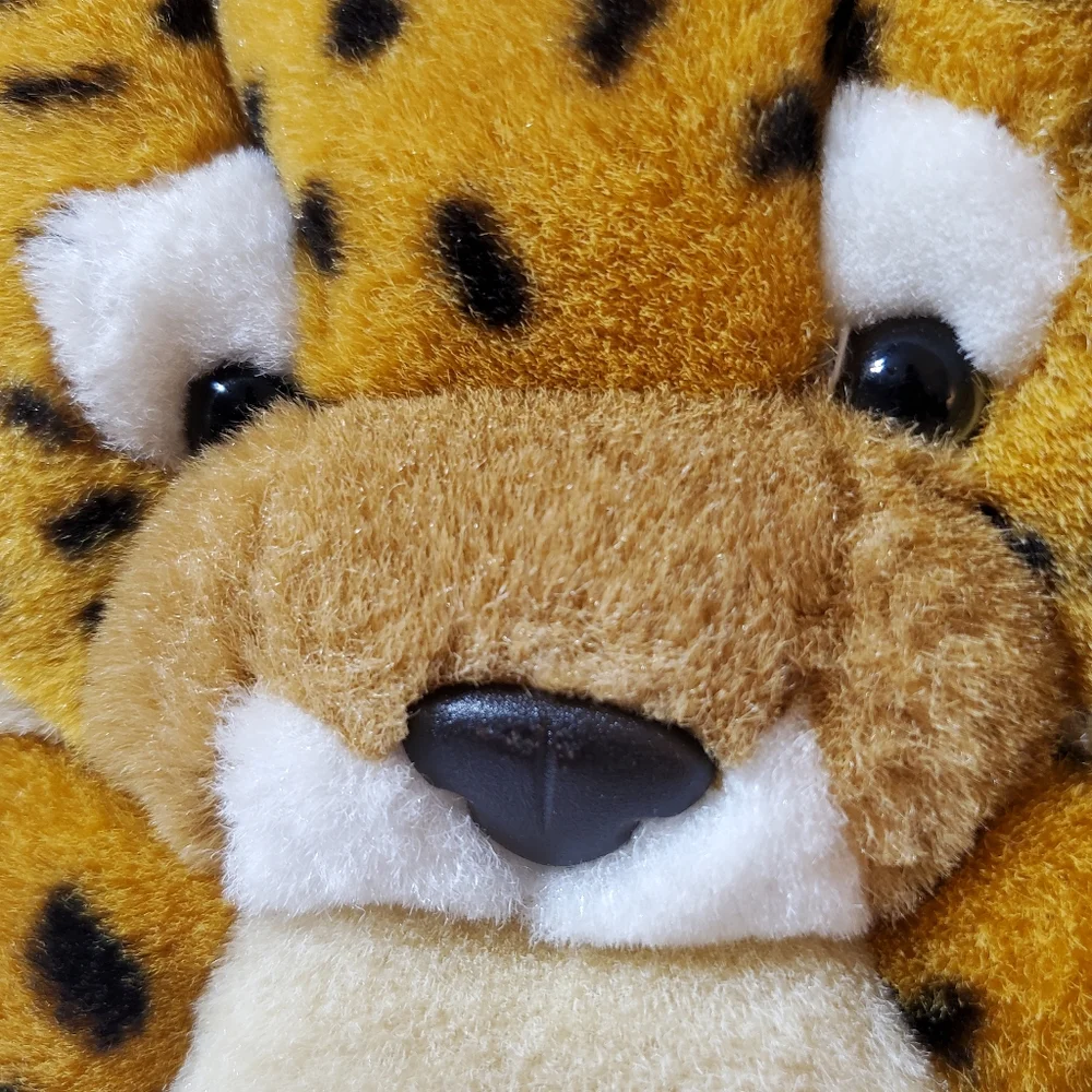 Vintage TWIE Cheetah 11